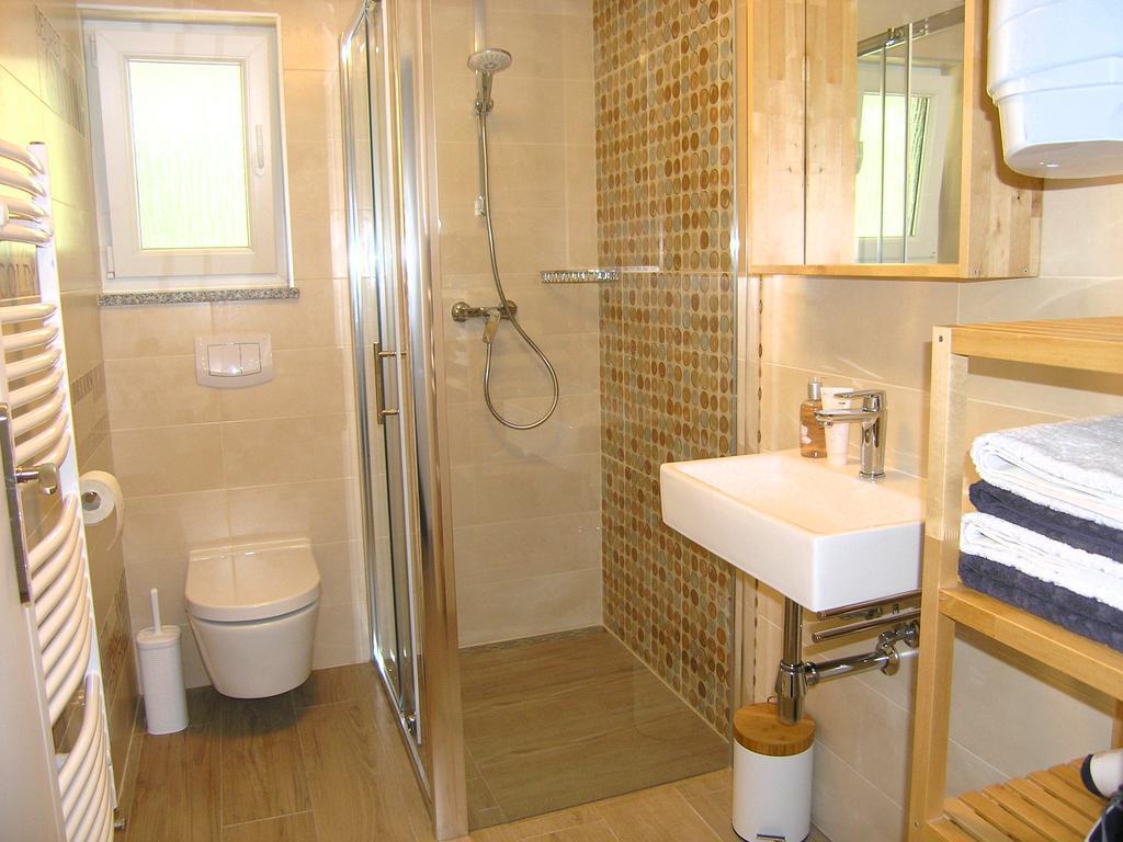 Apartments Ines 克尔克 外观 照片